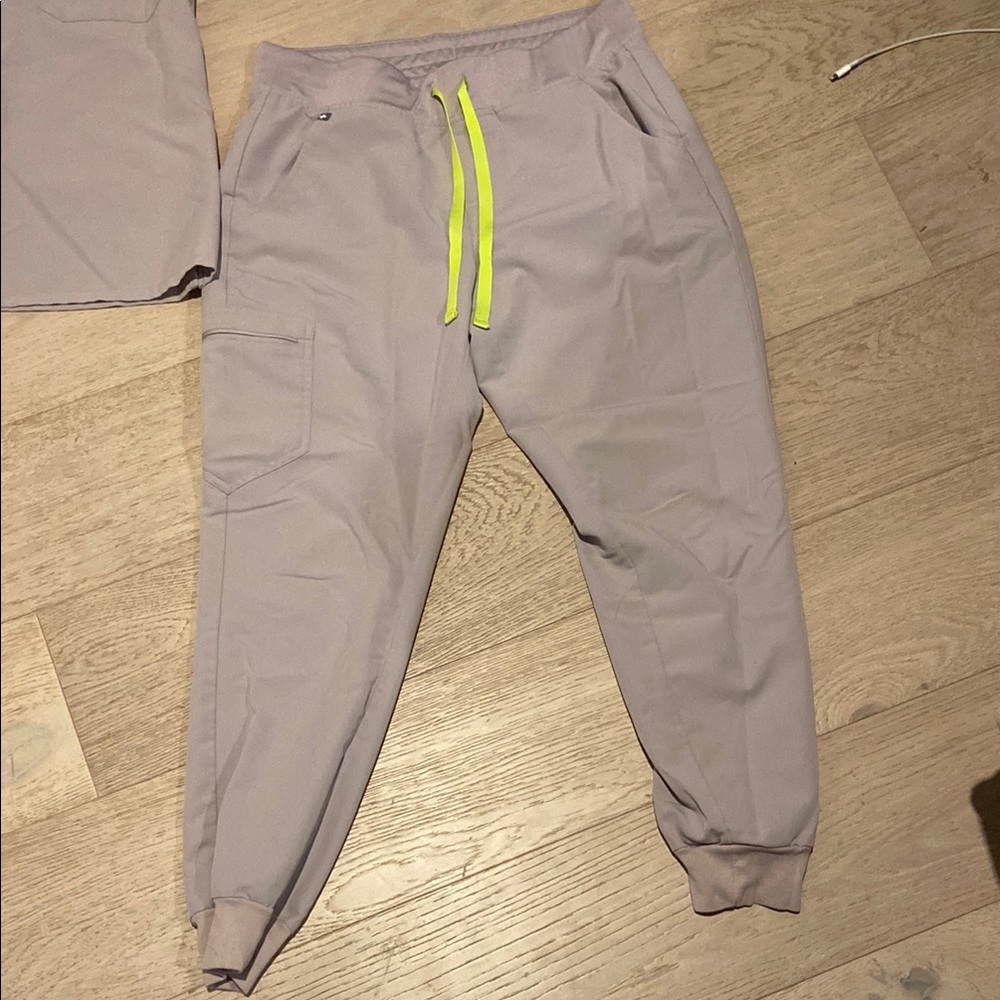 Figs scrubs, slade, Zamora jogger pants